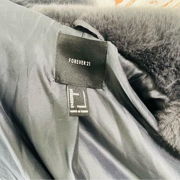 Grey Luxury Faux Fur Fall Winter Trending Street Style Long Coat Jacket Size Lg - Picture 8 of 9